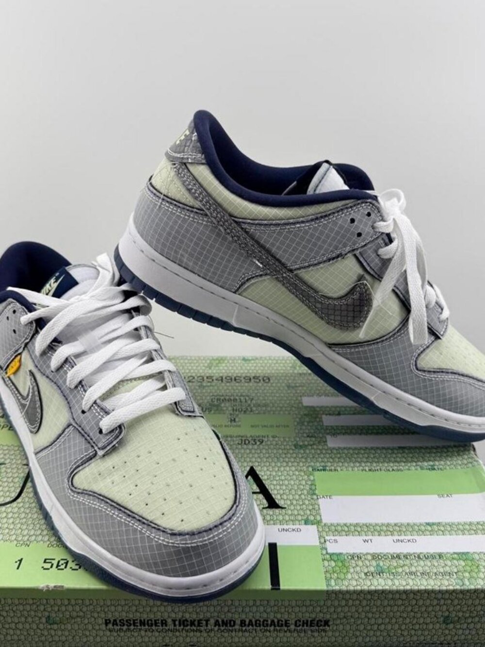 Nike Dunk Low Unión Passport Size 10M Brand New